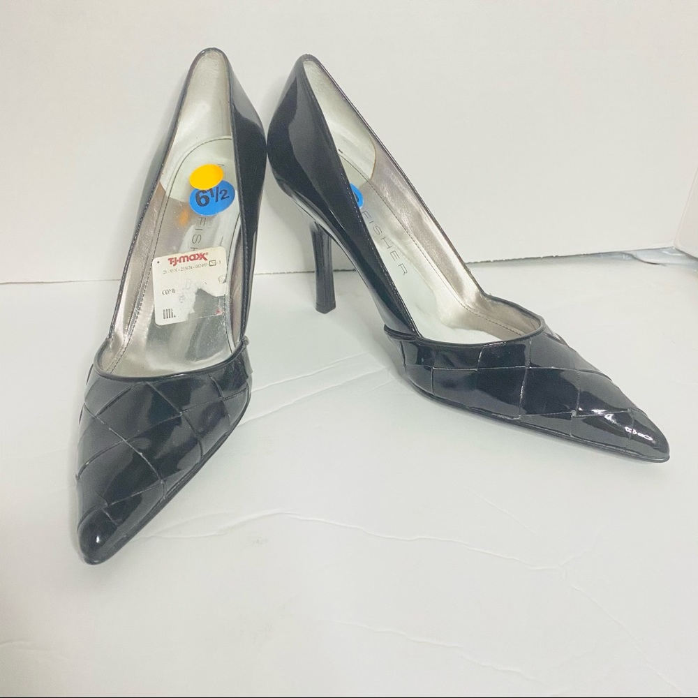 Marc Fisher pointed heel